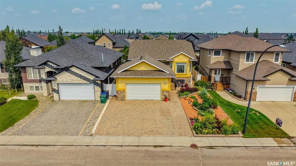 1514 Shepherd Crescent Saskatoon SK S7W 0B8