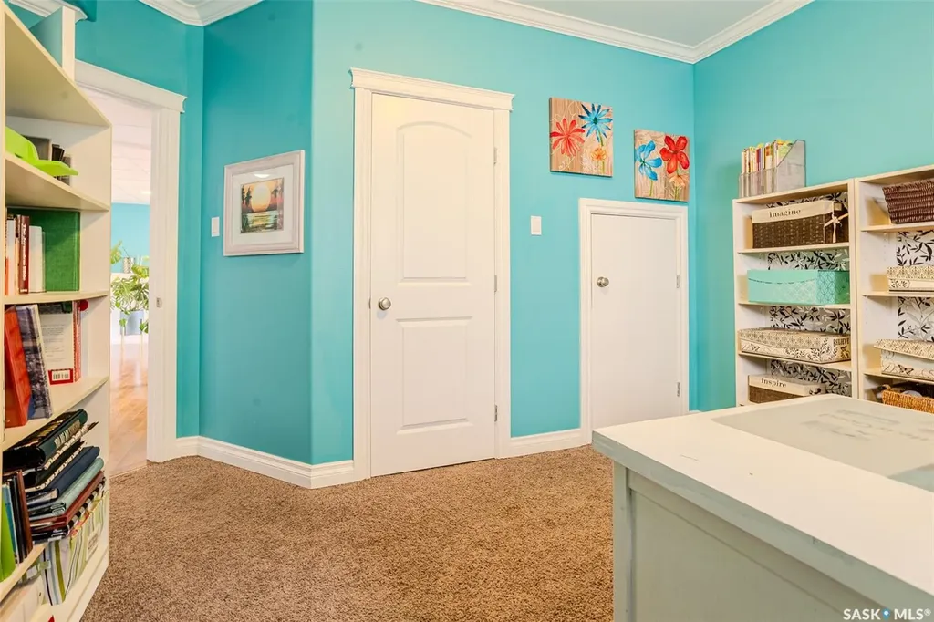 1514 Shepherd Crescent Saskatoon SK S7W 0B8
