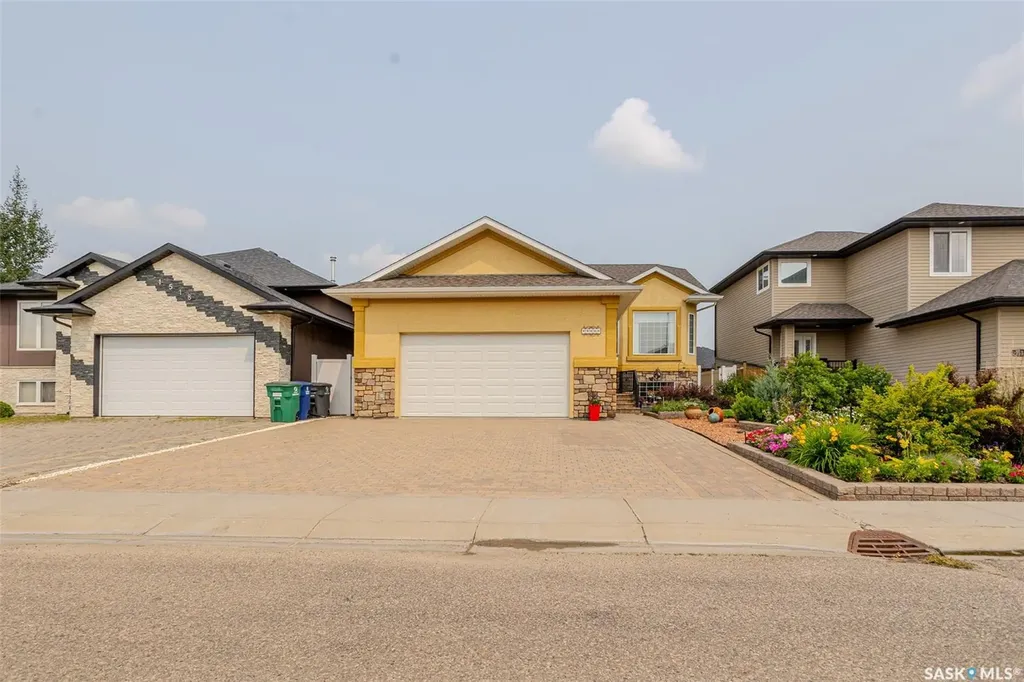 1514 Shepherd Crescent Saskatoon SK S7W 0B8