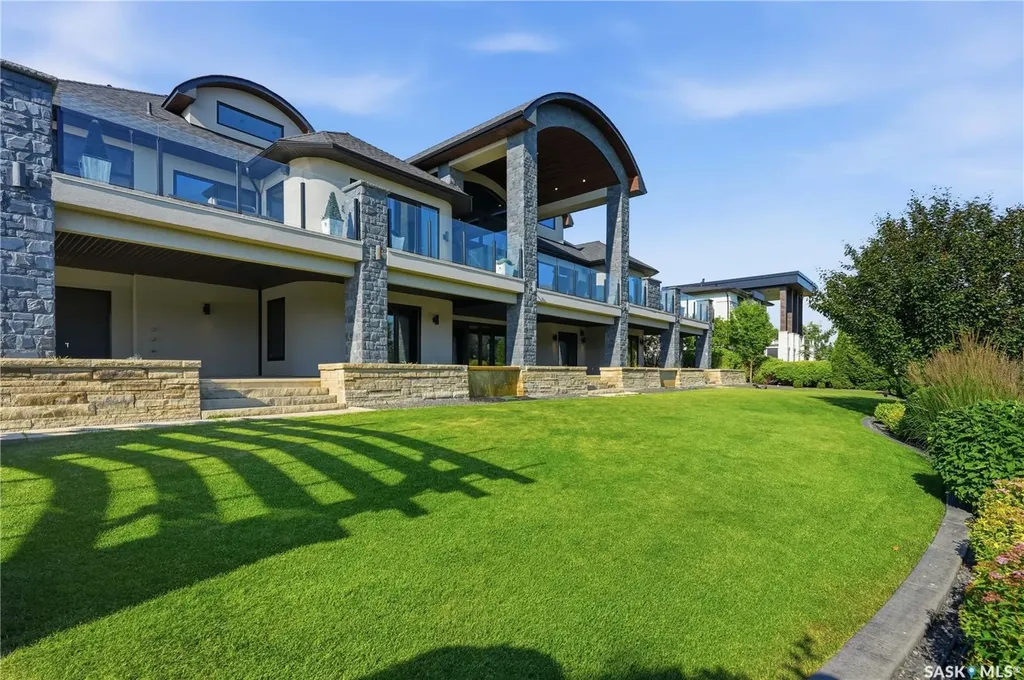 131 Greenbryre Street Corman Park Rm No. 344 SK S7V 0J6
