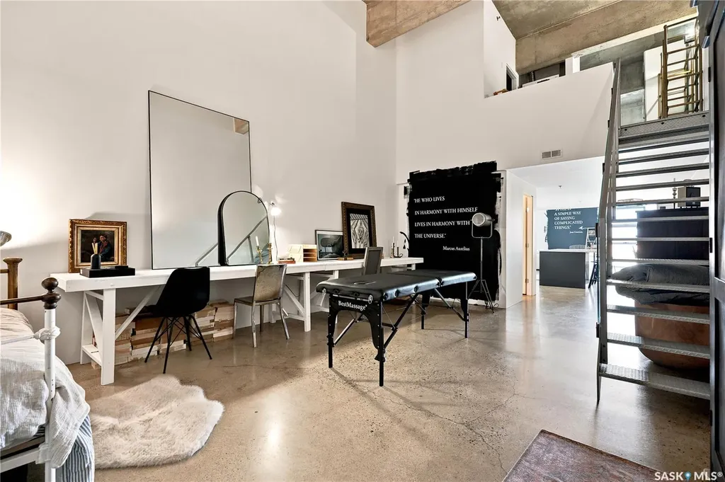 120 23rd Street E Saskatoon SK S7N 0W2
