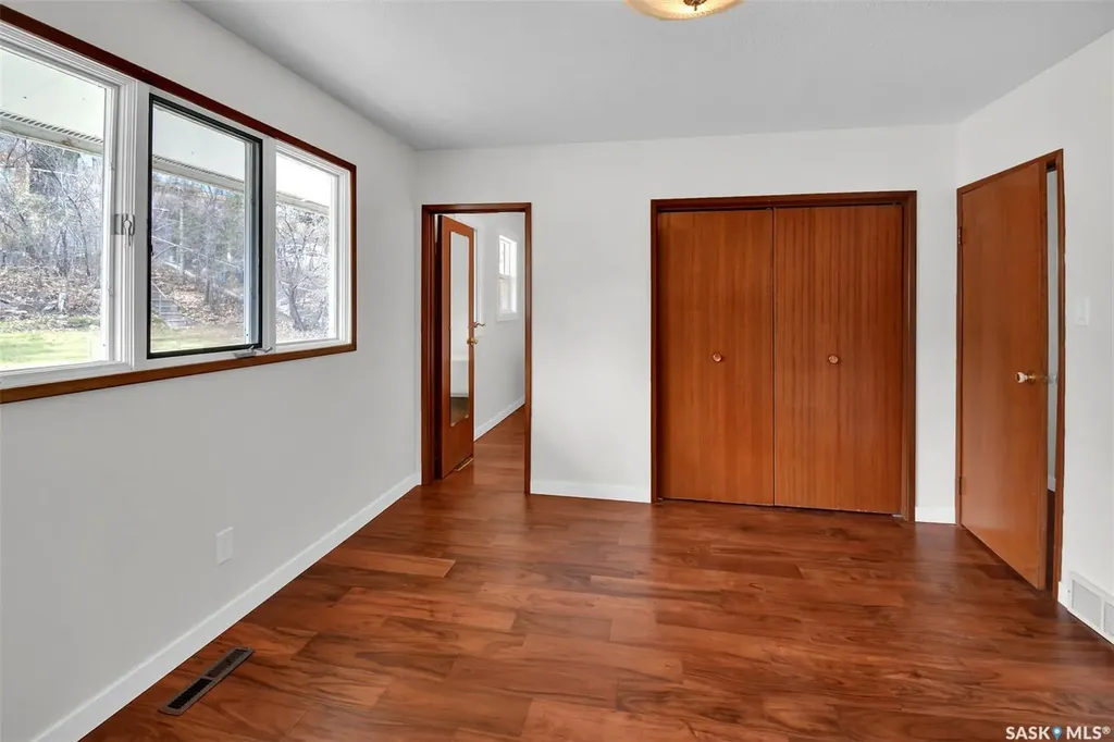 2113 Spadina Crescent E Saskatoon SK S7K 0C9