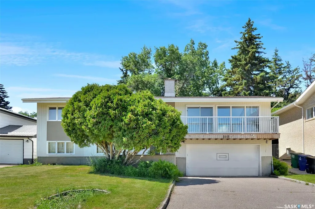 2113 Spadina Crescent E Saskatoon SK S7K 0C9