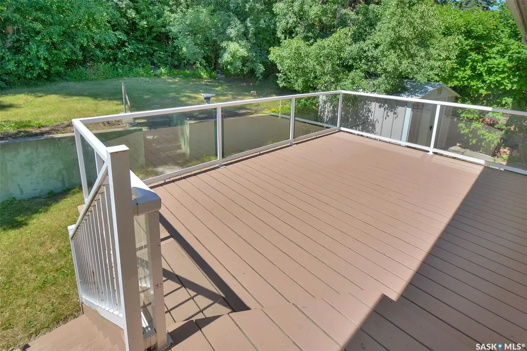 2113 Spadina Crescent E Saskatoon SK S7K 0C9
