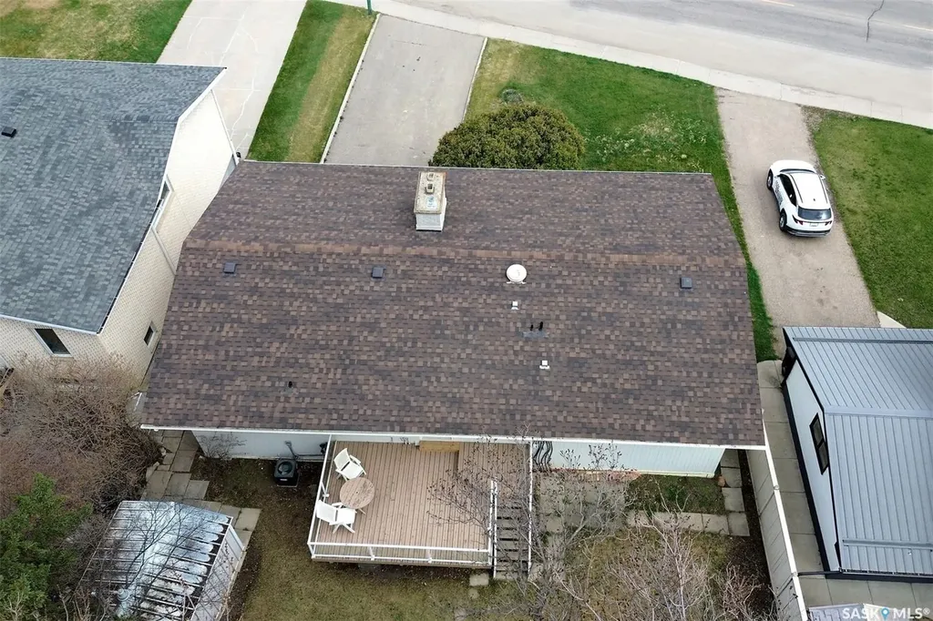 2113 Spadina Crescent E Saskatoon SK S7K 0C9