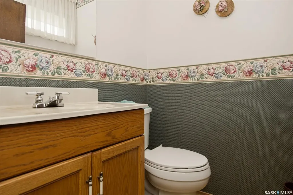 140 Mcdougall Crescent Regina SK S4S 5M7
