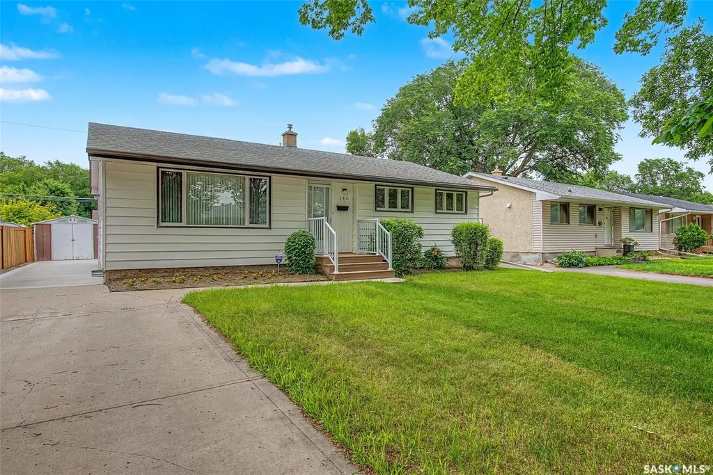 140 Mcdougall Crescent Regina SK S4S 5M7