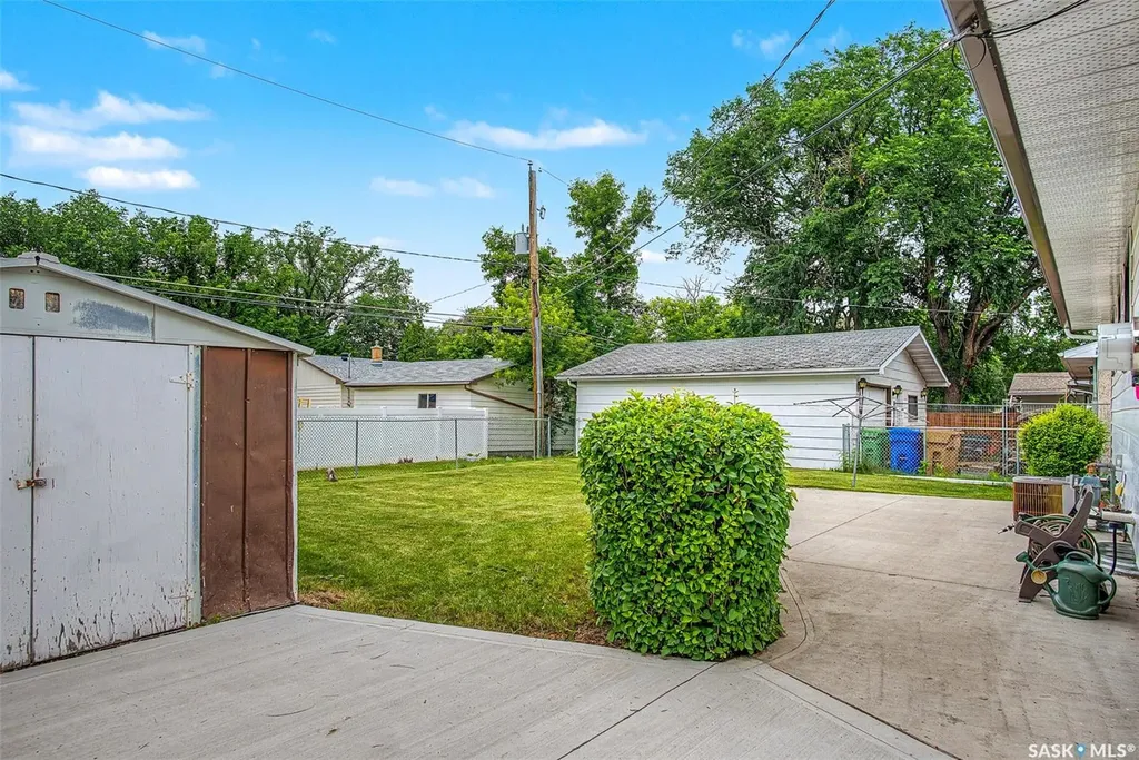 140 Mcdougall Crescent Regina SK S4S 5M7