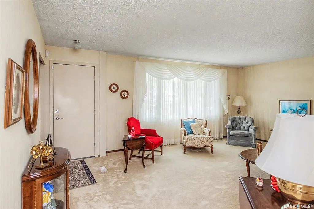 140 Mcdougall Crescent Regina SK S4S 5M7