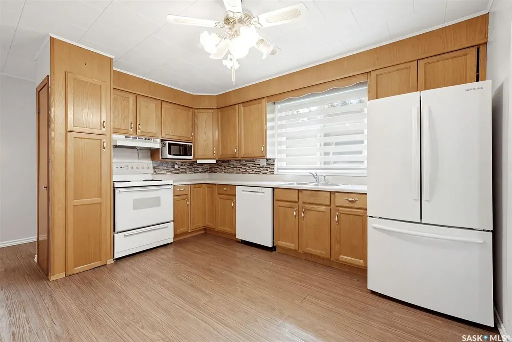 273 Angus Street Regina SK S4R 3K5