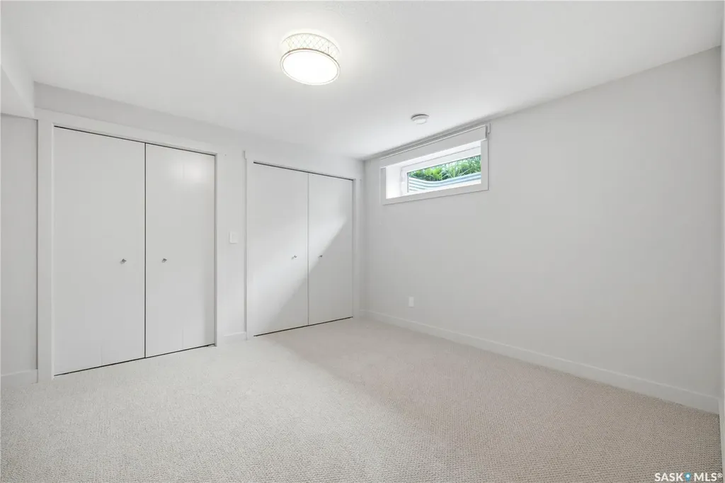 323 Mallin Crescent Saskatoon SK S7K 7X2