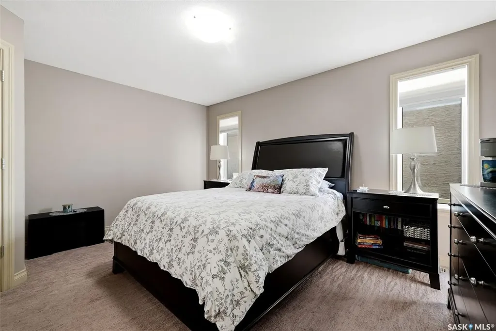 1548 Maple Hill Crescent N Regina SK S4X 0E8