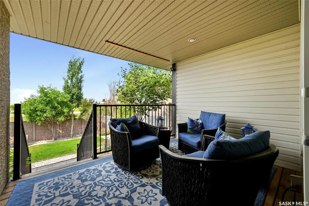 1548 Maple Hill Crescent N Regina SK S4X 0E8
