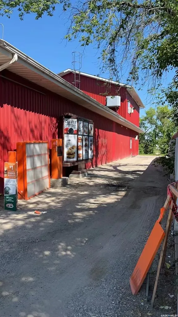 808 9th Avenue W Nipawin SK S0E 1E0
