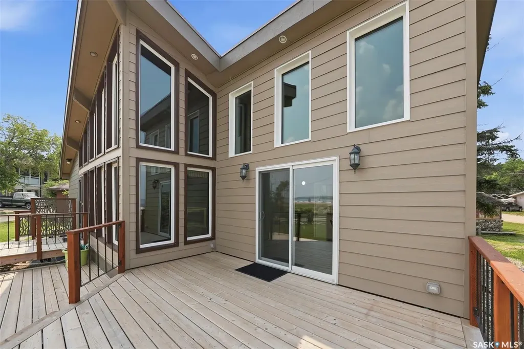 402 Lake Avenue Manitou Beach SK S0K 4T1