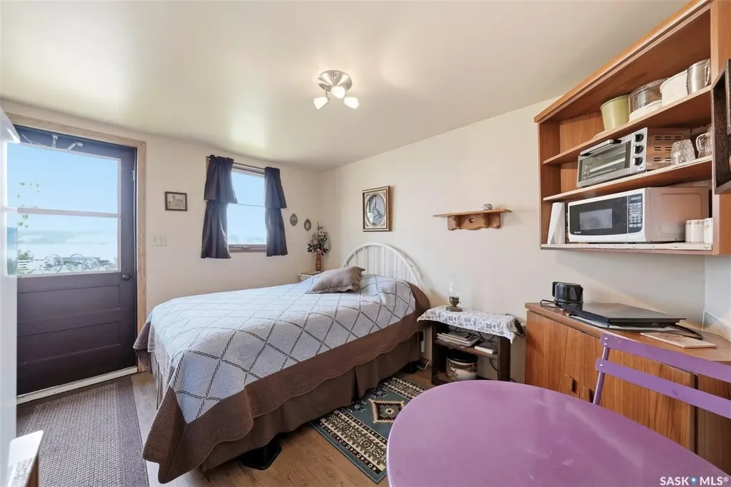 402 Lake Avenue Manitou Beach SK S0K 4T1