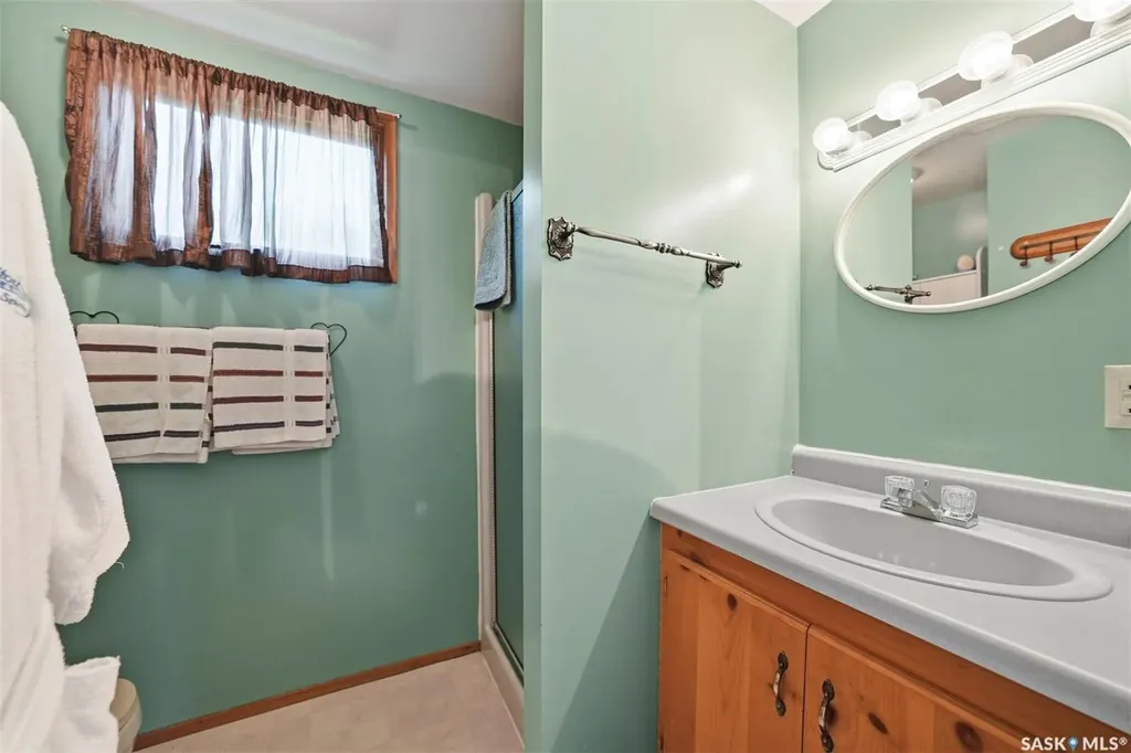 402 Lake Avenue Manitou Beach SK S0K 4T1