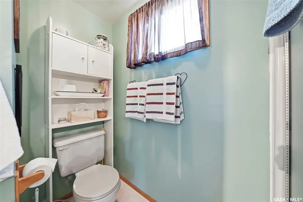 402 Lake Avenue Manitou Beach SK S0K 4T1
