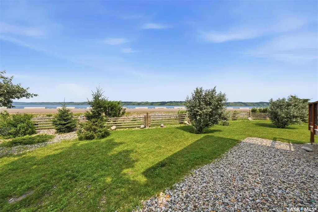 402 Lake Avenue Manitou Beach SK S0K 4T1