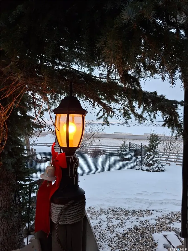 402 Lake Avenue Manitou Beach SK S0K 4T1