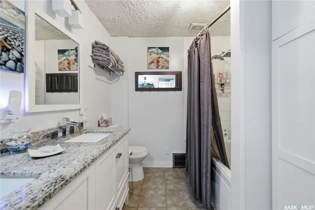 305 2nd Avenue Borden SK S0K 0N0