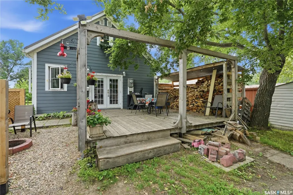 305 2nd Avenue Borden SK S0K 0N0
