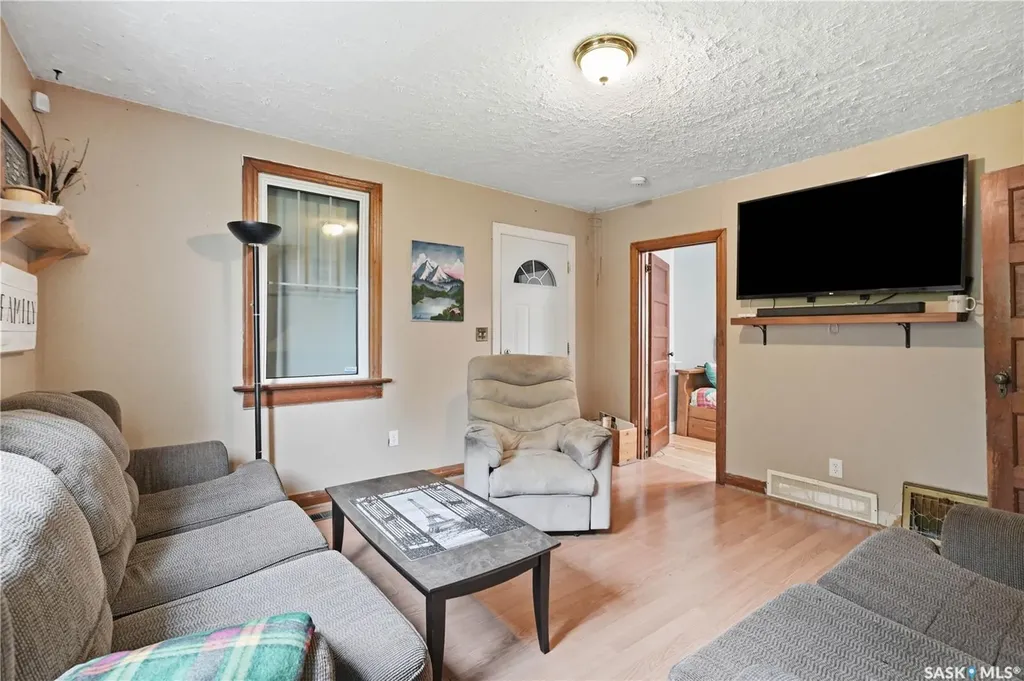 305 2nd Avenue Borden SK S0K 0N0