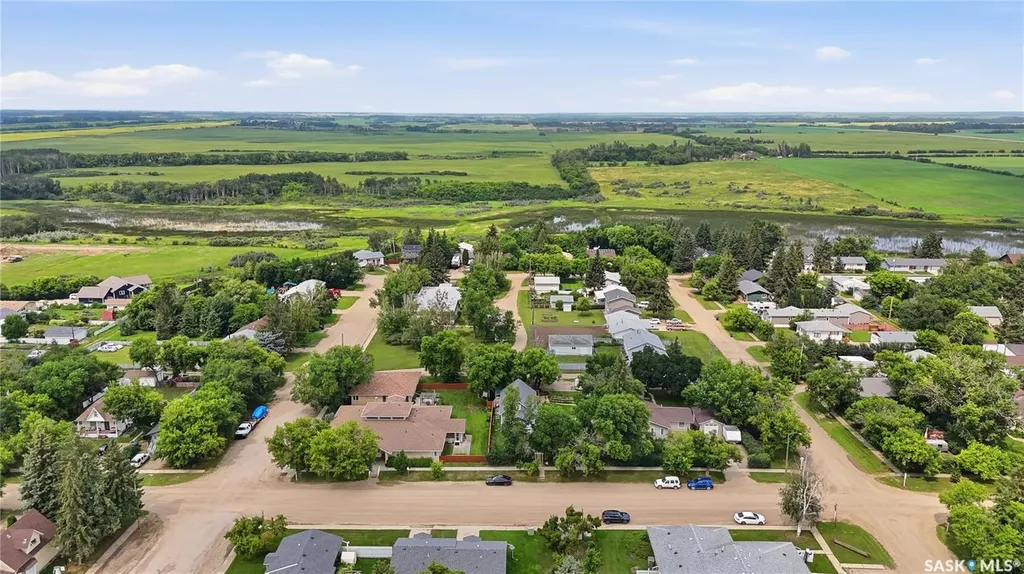 305 2nd Avenue Borden SK S0K 0N0