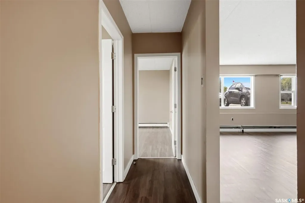 405 Lorne Street N Regina SK S4R 3B2
