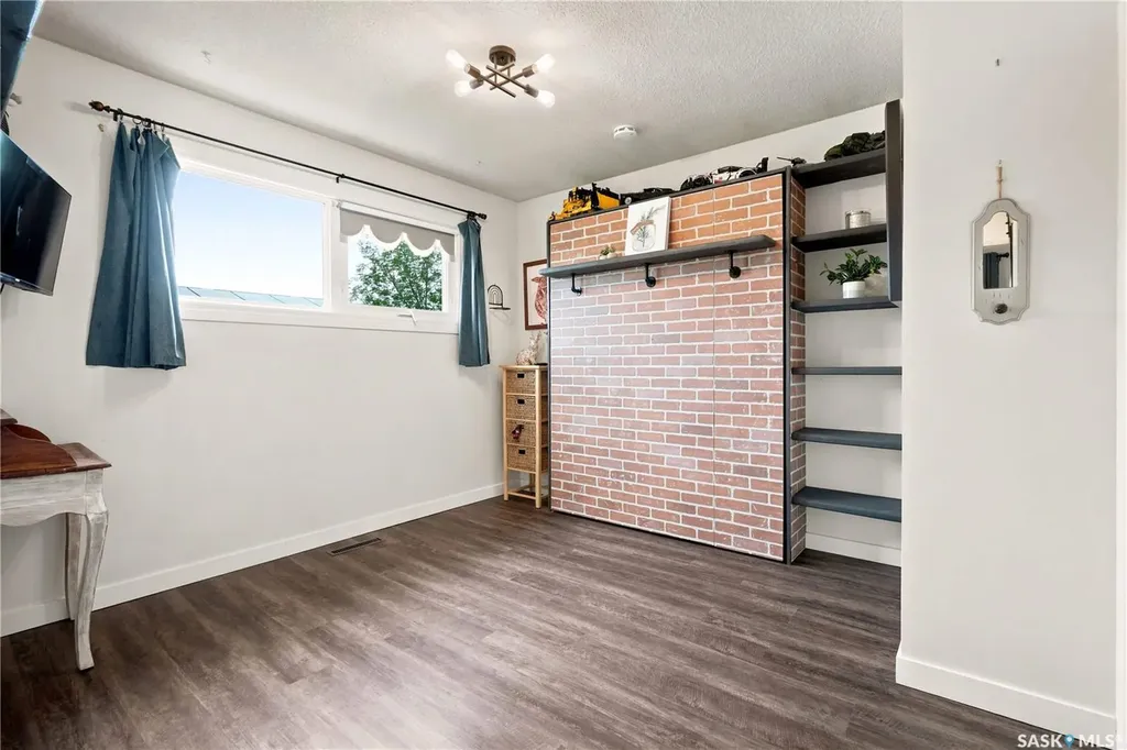 7343 8th Avenue Regina SK S4T 0X2