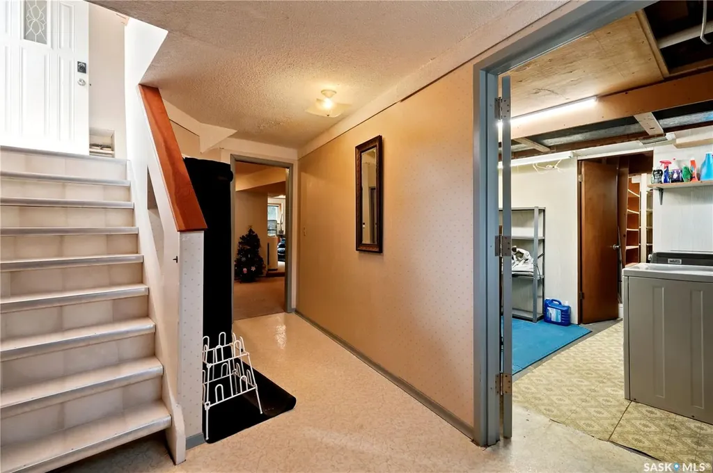 7343 8th Avenue Regina SK S4T 0X2