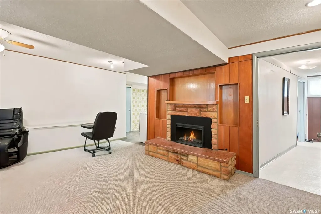 7343 8th Avenue Regina SK S4T 0X2