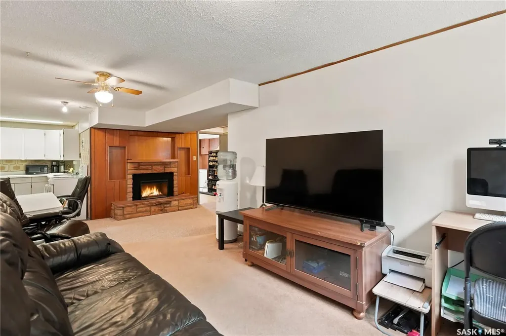 7343 8th Avenue Regina SK S4T 0X2