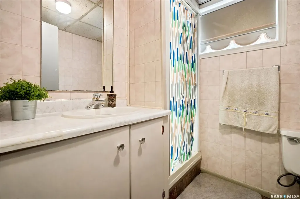 7343 8th Avenue Regina SK S4T 0X2