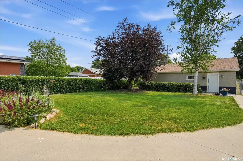 7343 8th Avenue Regina SK S4T 0X2