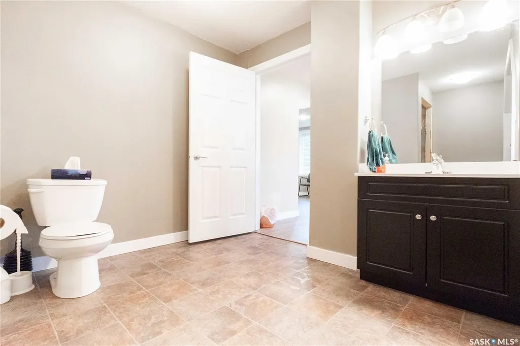 49 Taylor Street Katepwa Beach SK S0G 2Y0