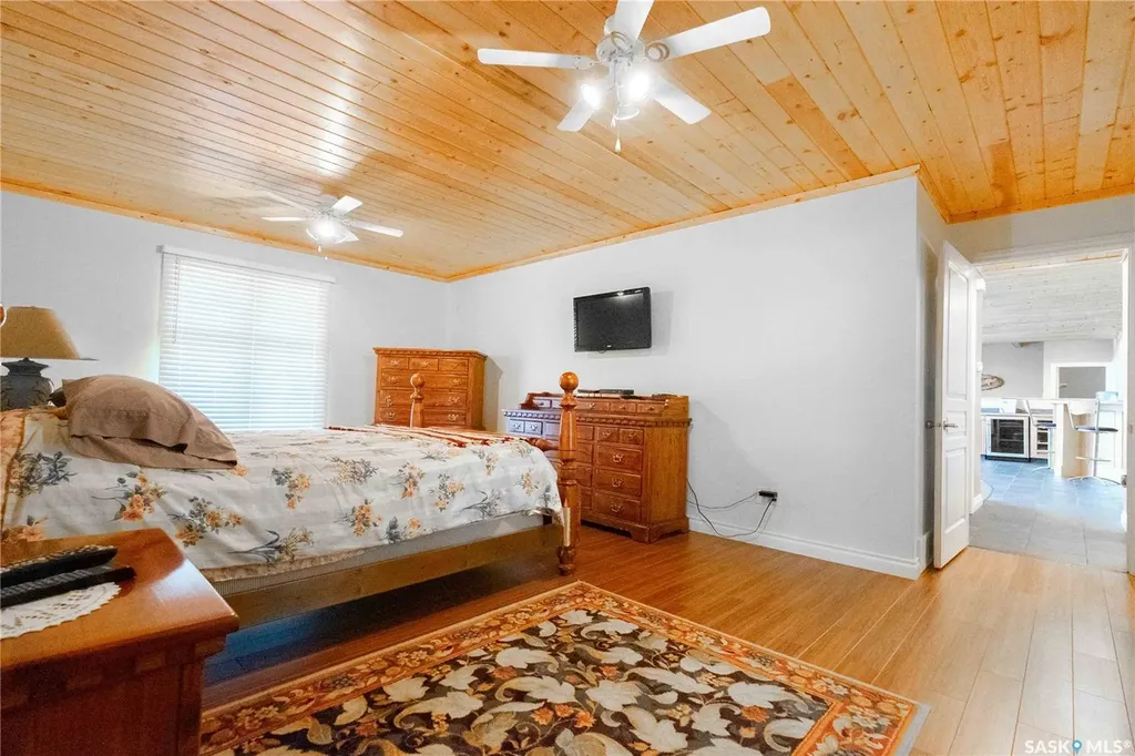49 Taylor Street Katepwa Beach SK S0G 2Y0