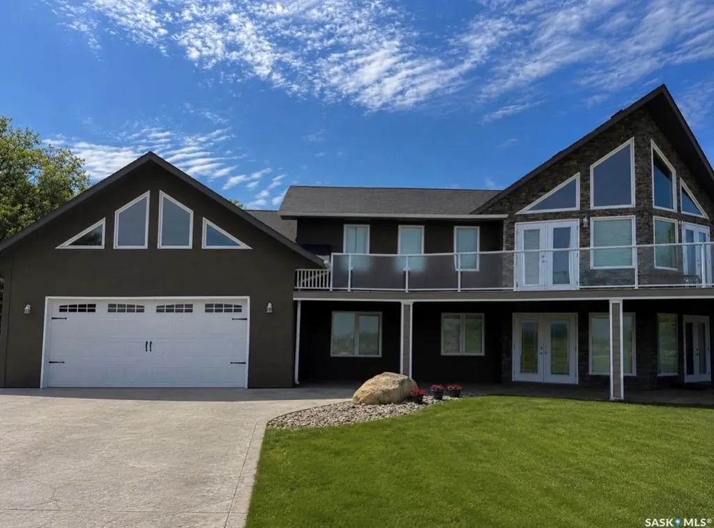 49 Taylor Street Katepwa Beach SK S0G 2Y0