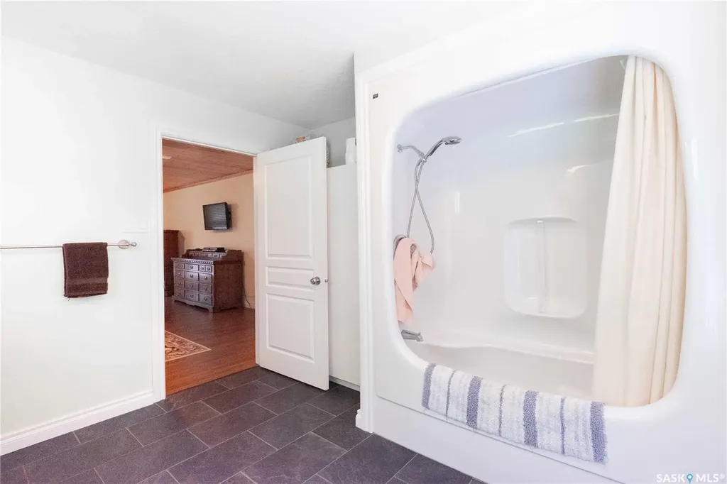 49 Taylor Street Katepwa Beach SK S0G 2Y0