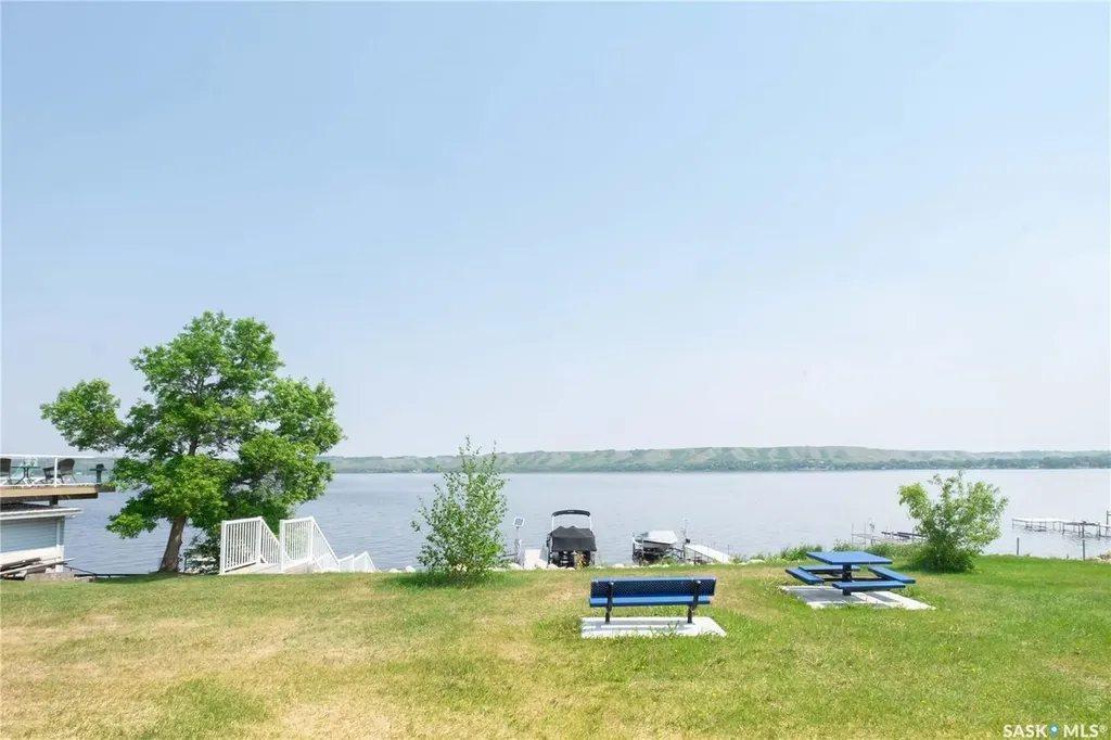 49 Taylor Street Katepwa Beach SK S0G 2Y0