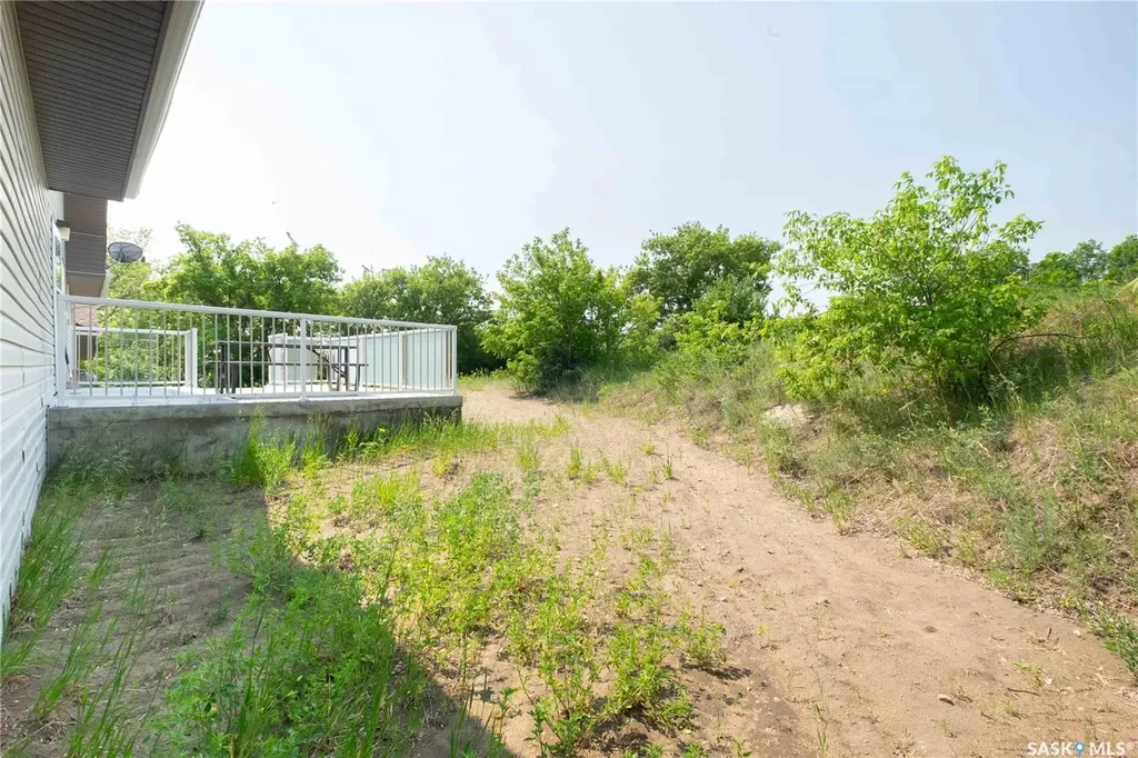 49 Taylor Street Katepwa Beach SK S0G 2Y0