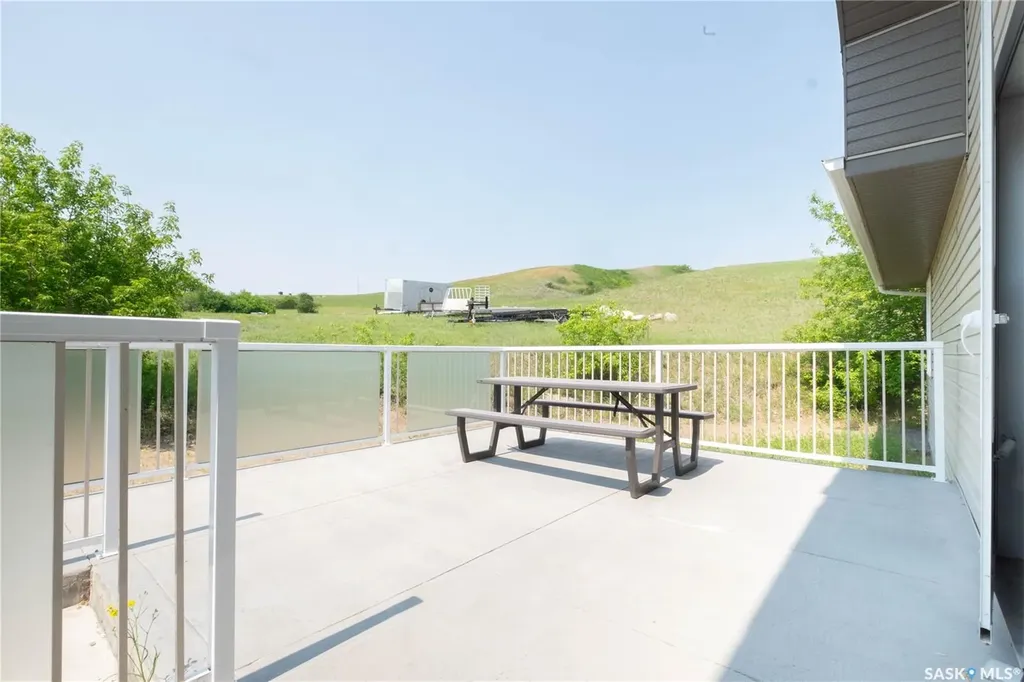 49 Taylor Street Katepwa Beach SK S0G 2Y0