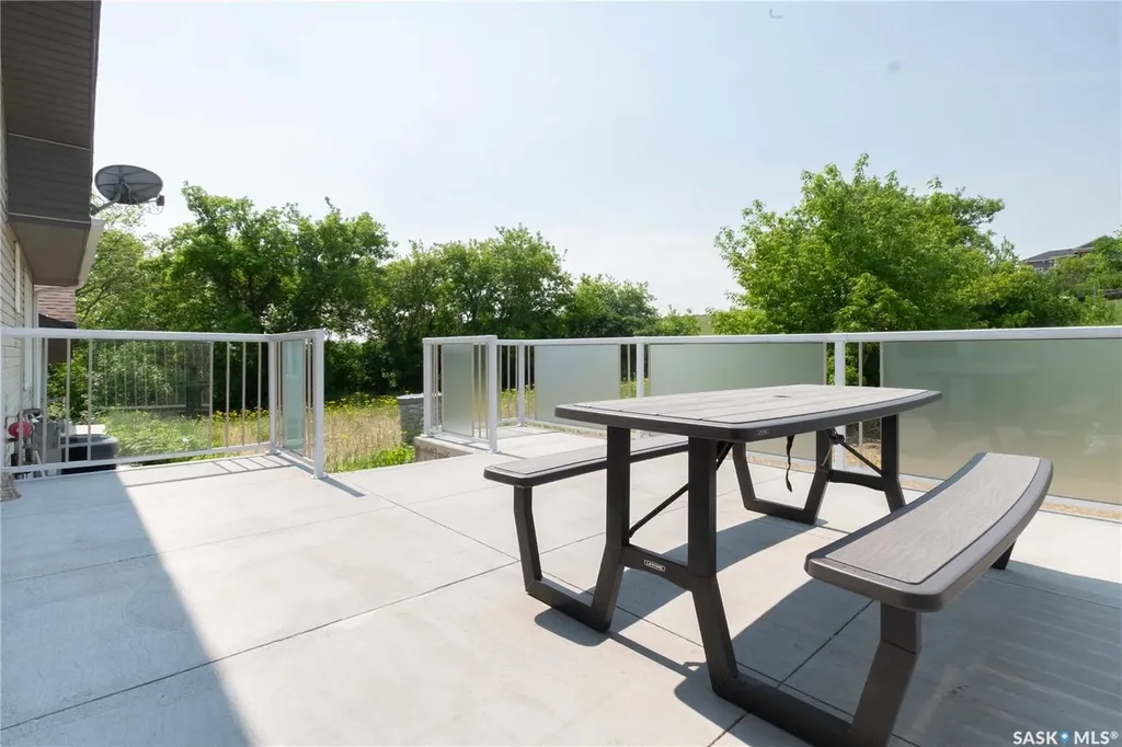 49 Taylor Street Katepwa Beach SK S0G 2Y0