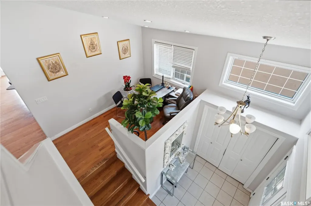 5122 Canuck Crescent Regina SK S4W 0H1