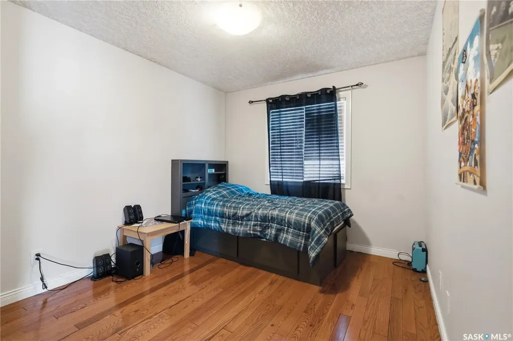 5122 Canuck Crescent Regina SK S4W 0H1