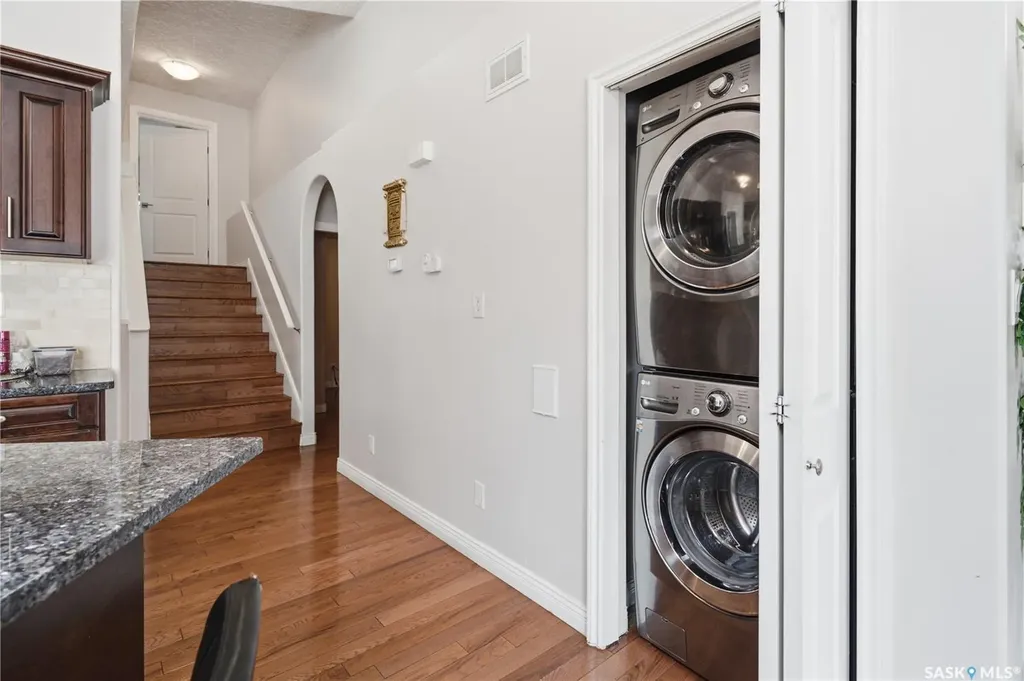 5122 Canuck Crescent Regina SK S4W 0H1