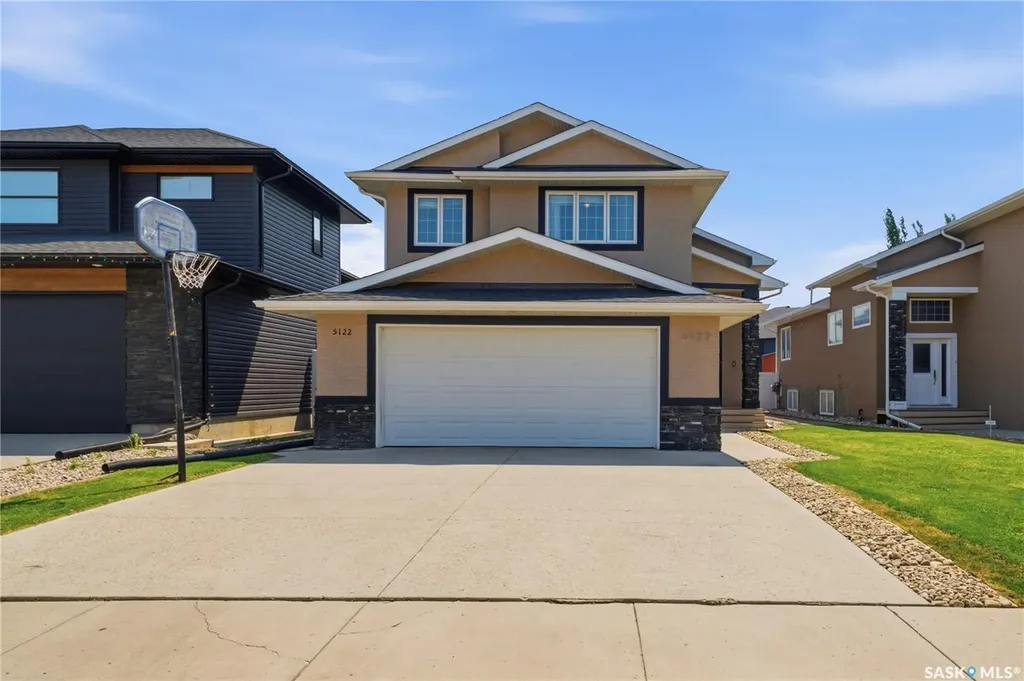 5122 Canuck Crescent Regina SK S4W 0H1