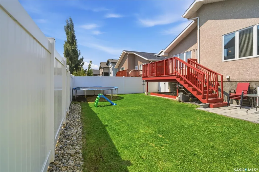 5122 Canuck Crescent Regina SK S4W 0H1