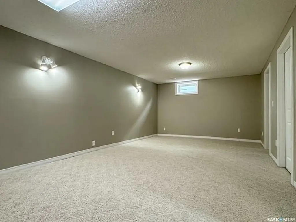 426 Colonel Otter Drive Swift Current SK S9H 4P6