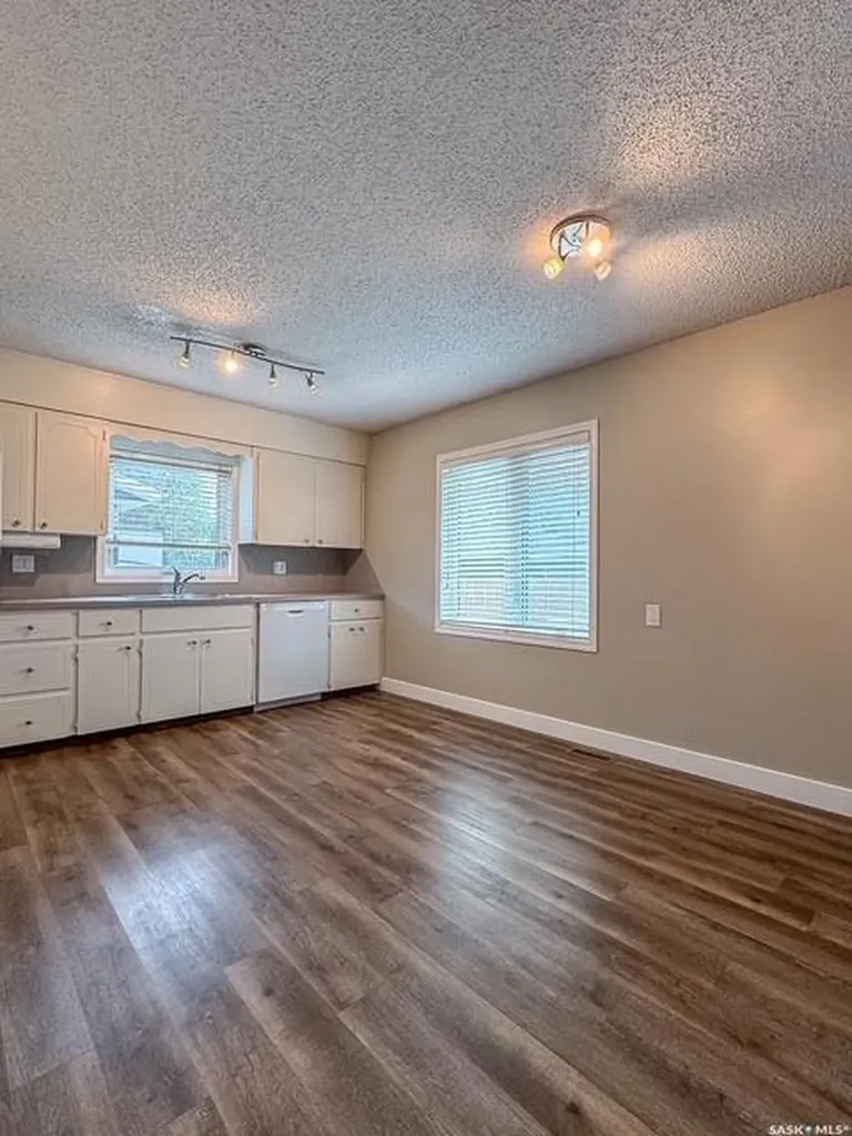 426 Colonel Otter Drive Swift Current SK S9H 4P6